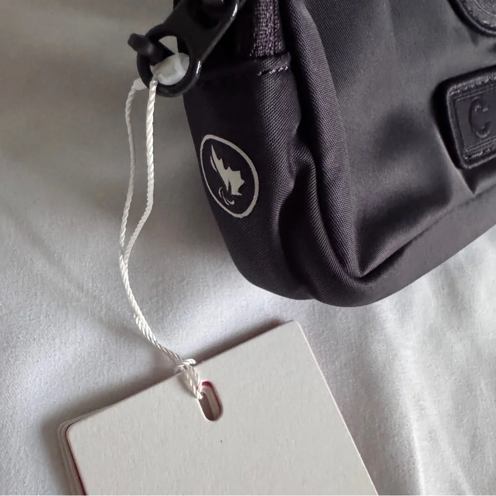 🆕 Lululemon Team Canada Future Legacy Mini Belt Bag - Atmospheric Purple